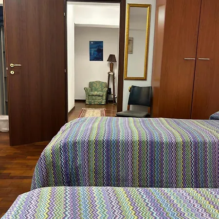 アパート Merdionale51 *