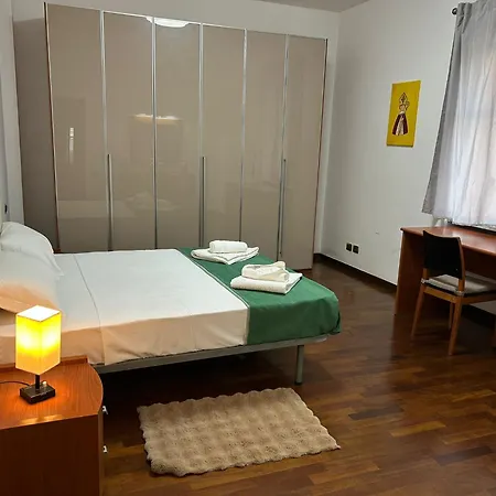 Διαμέρισμα Merdionale51 *